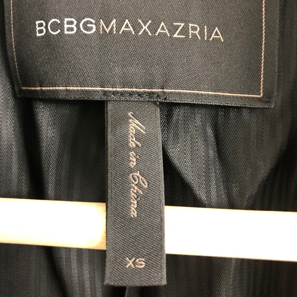 BCBGMaxAzria Snow Leopard Blazer - Picture 4 of 6